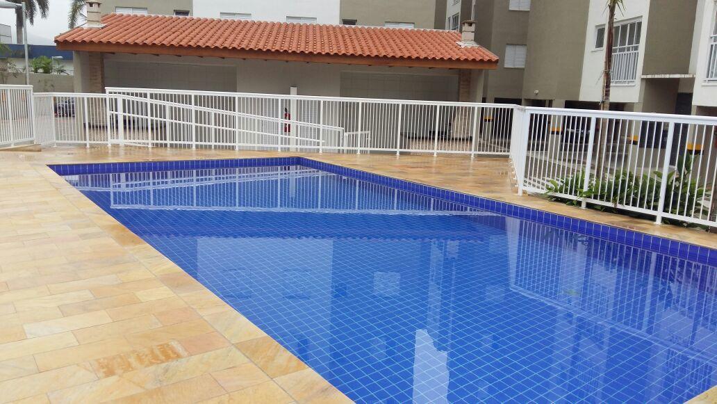 Apartment Em *